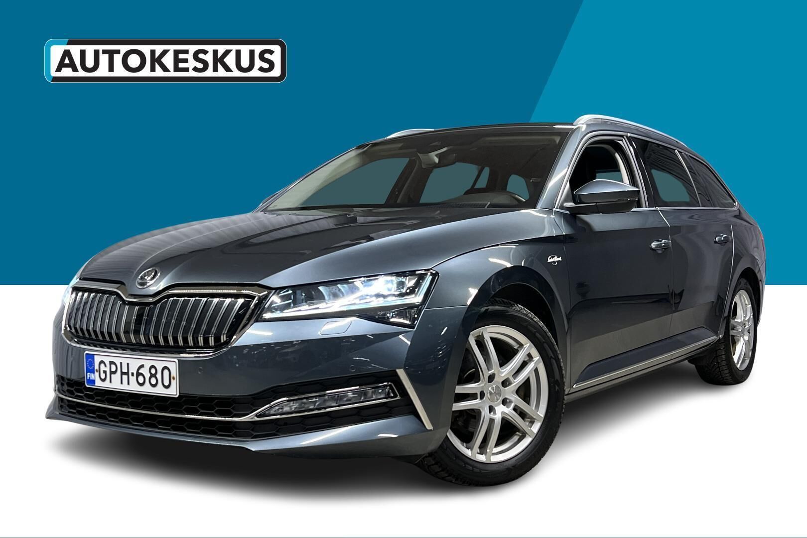 Skoda Superb iso kuva 0