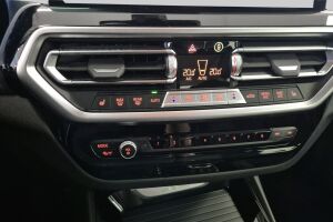 BMW X3 esikatselu 15