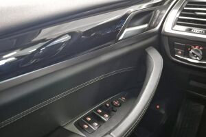 BMW X3 esikatselu 20
