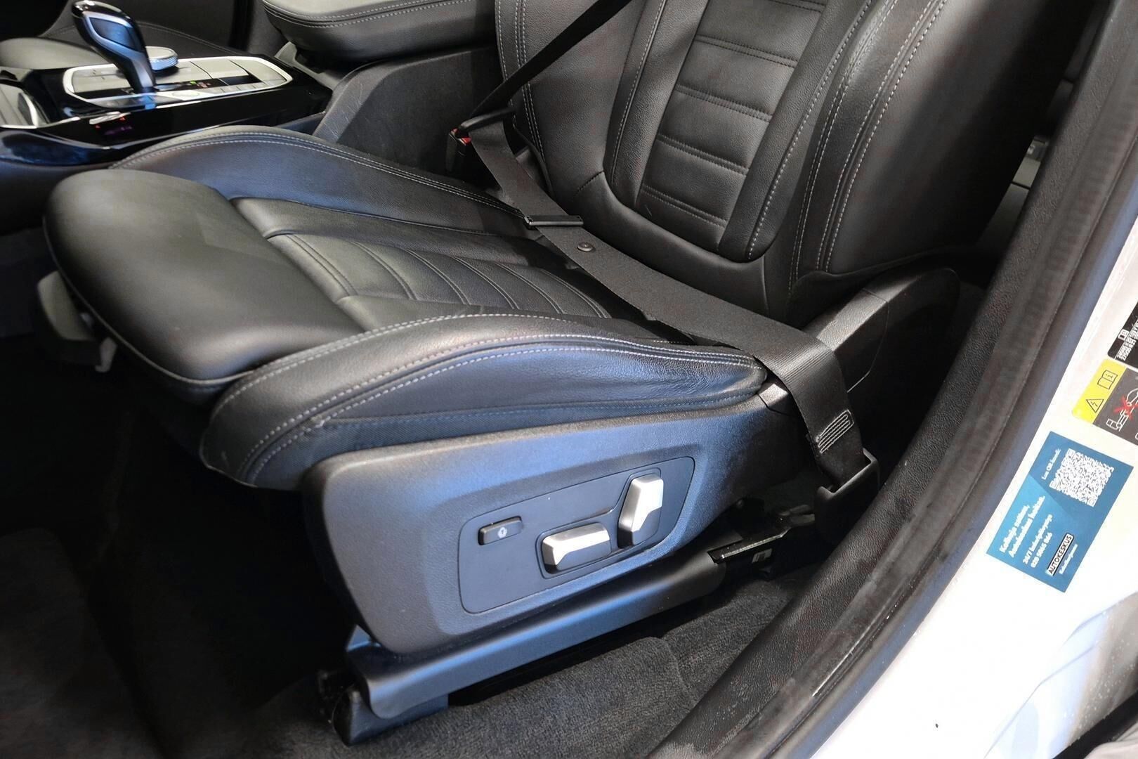 BMW X3 iso kuva 22