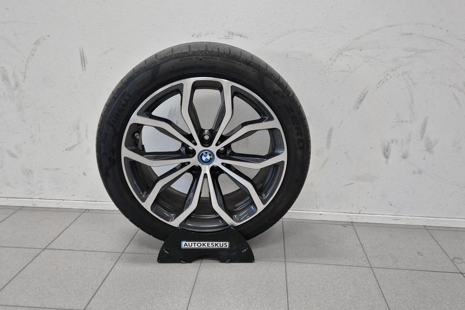 BMW X3 iso kuva 23