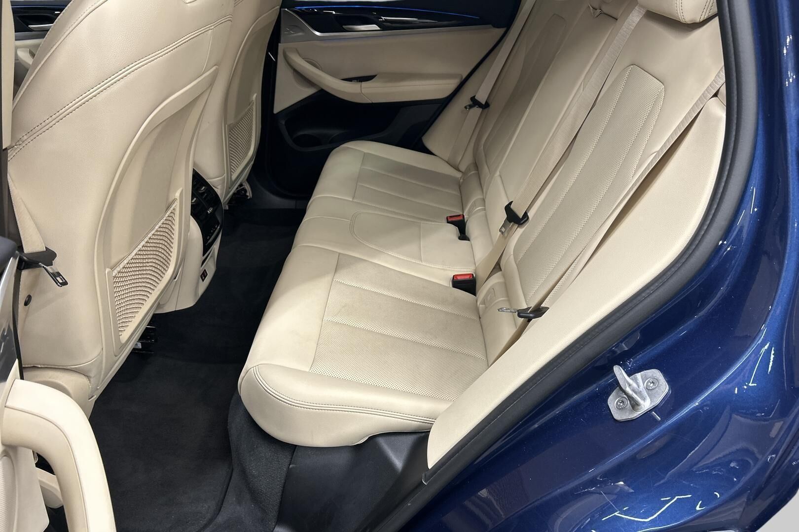 BMW X3 iso kuva 21