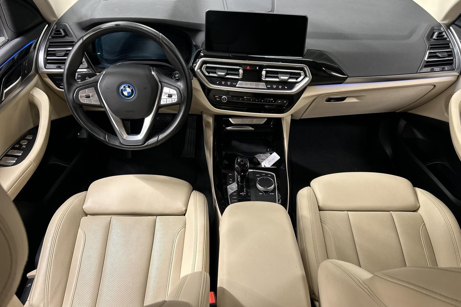 BMW X3 iso kuva 7