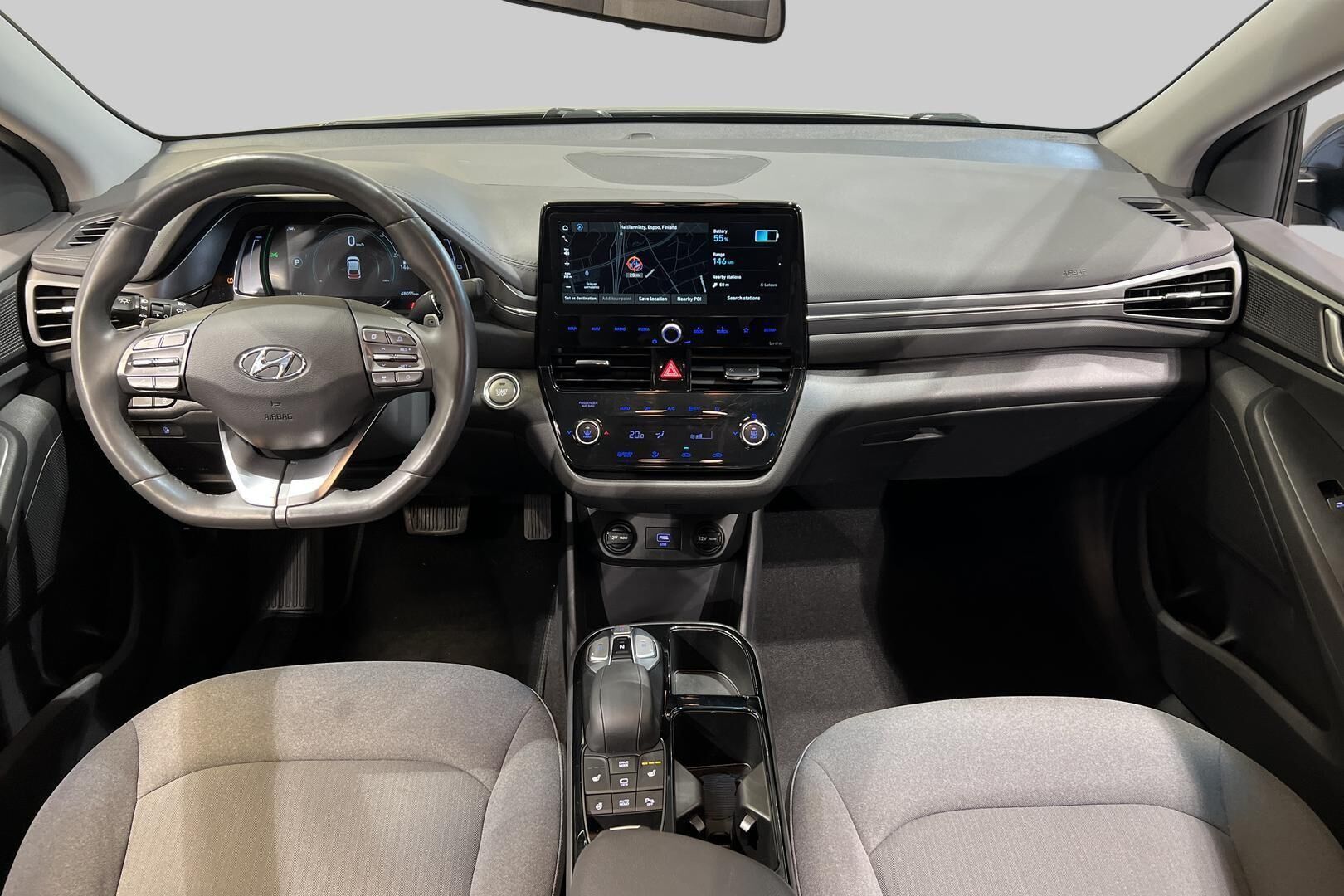 Hyundai IONIQ electric iso kuva 11