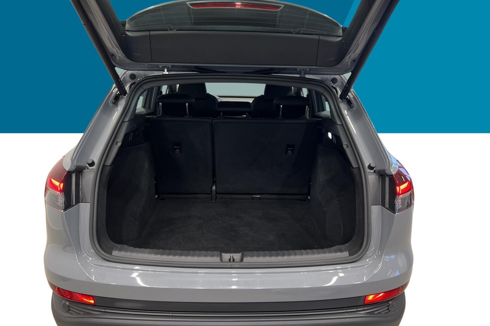 Audi Q4 e-tron iso kuva 12