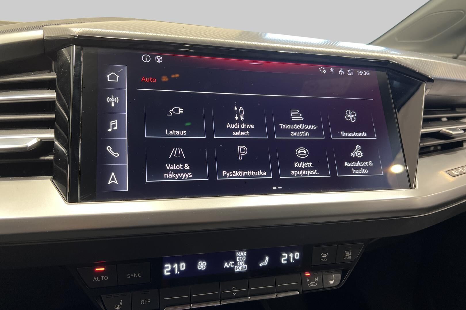 Audi Q4 e-tron iso kuva 17