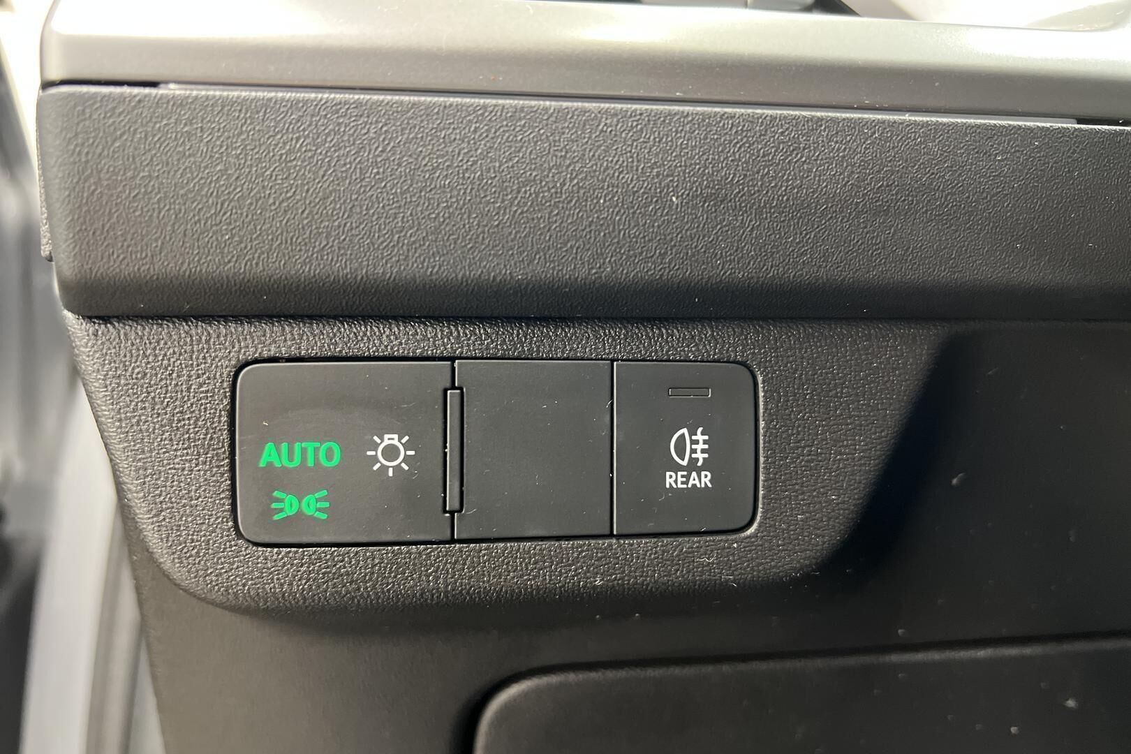Audi Q4 e-tron iso kuva 28