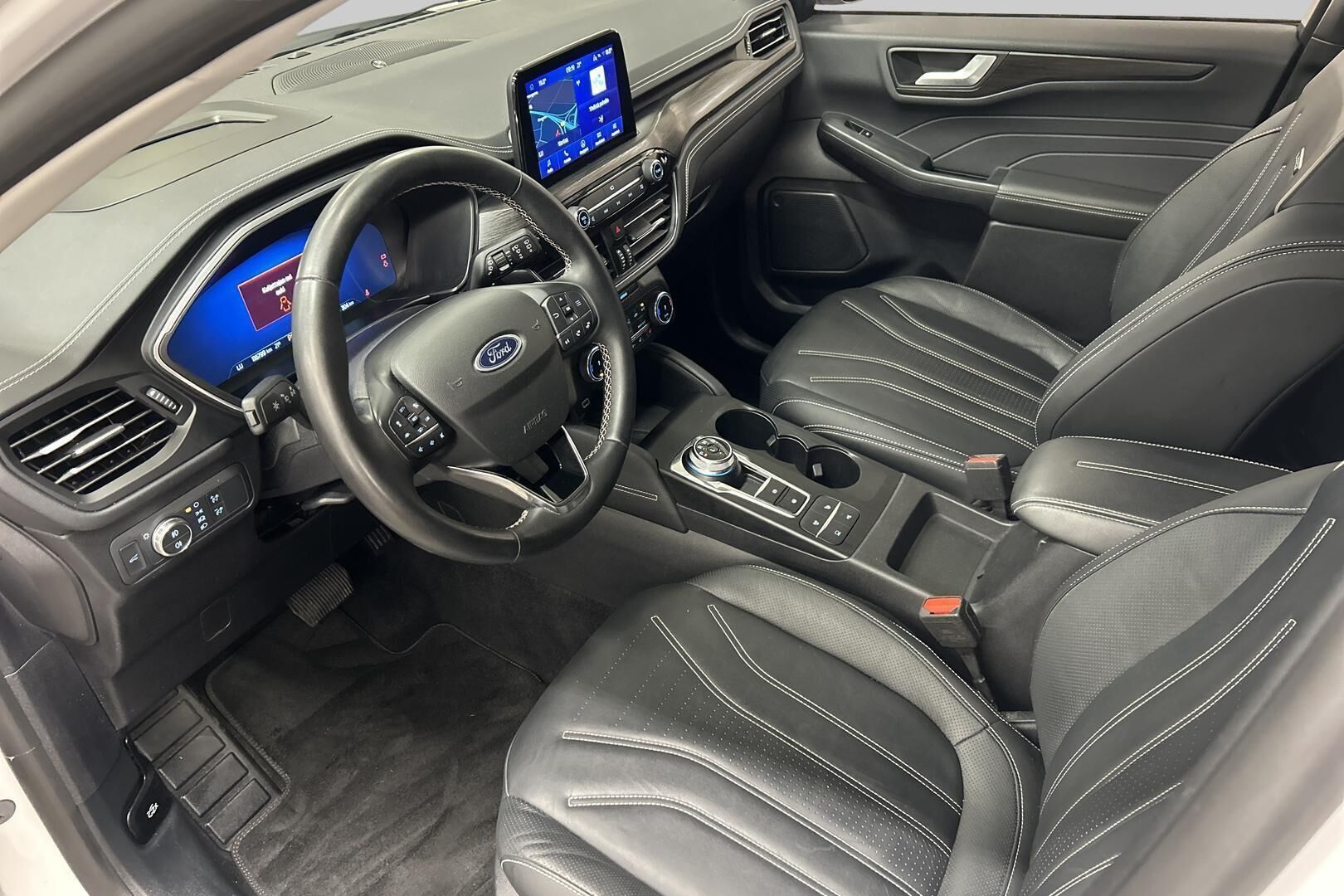 Ford Kuga iso kuva 7