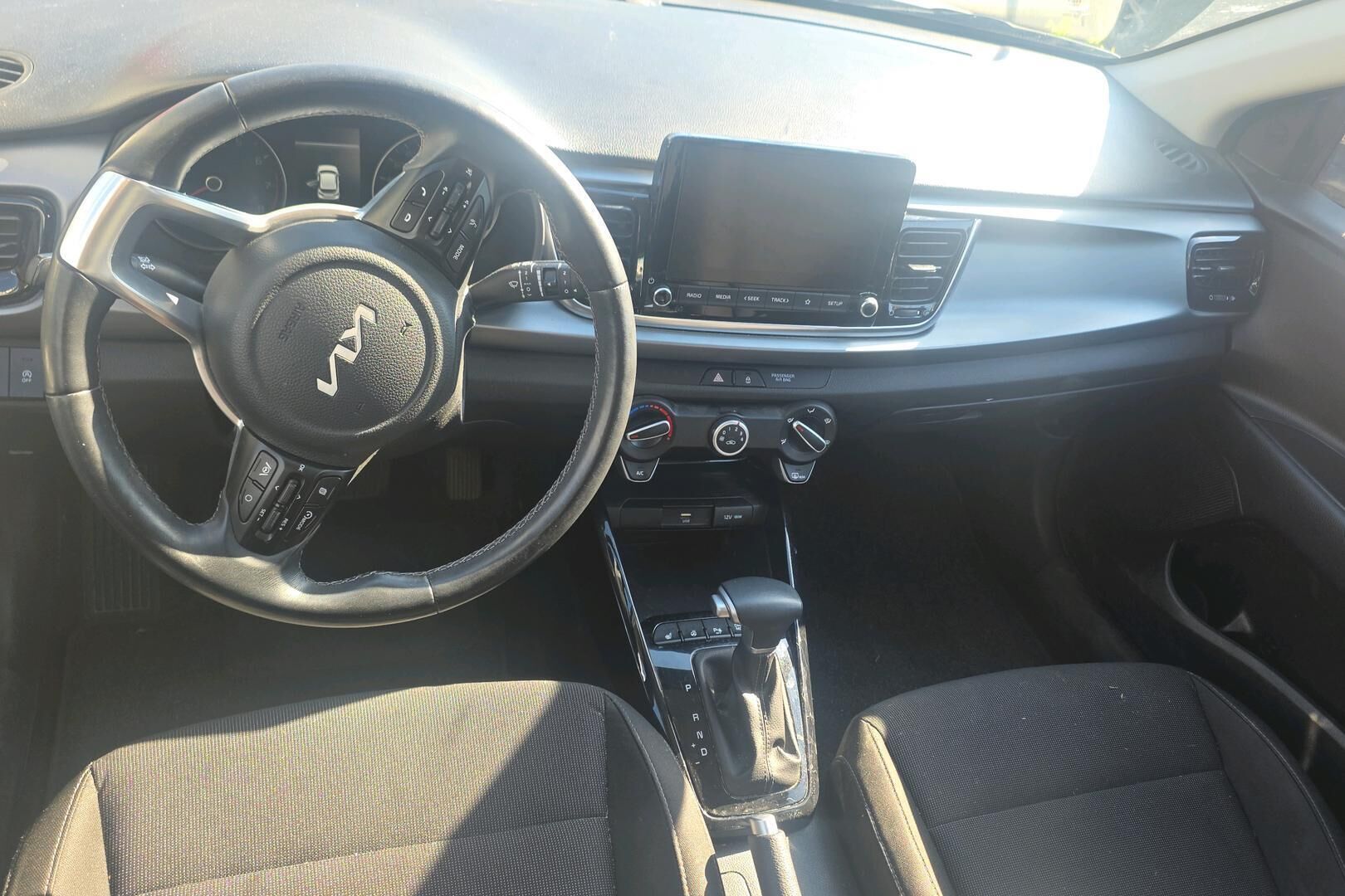 Kia Rio iso kuva 1
