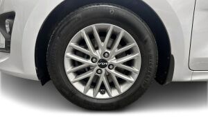 Kia Rio esikatselu 12