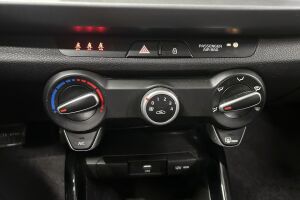 Kia Rio esikatselu 15
