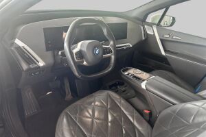 BMW iX esikatselu 1