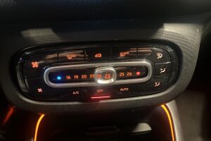 smart forfour esikatselu 25