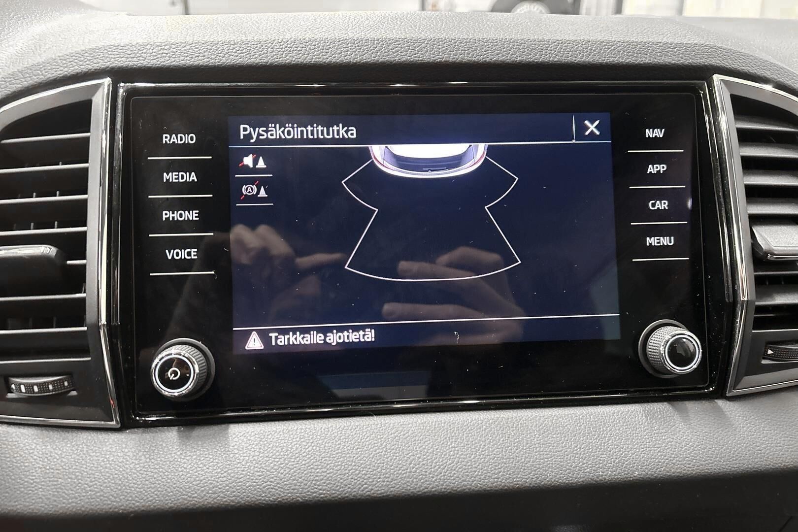 Skoda Karoq iso kuva 17