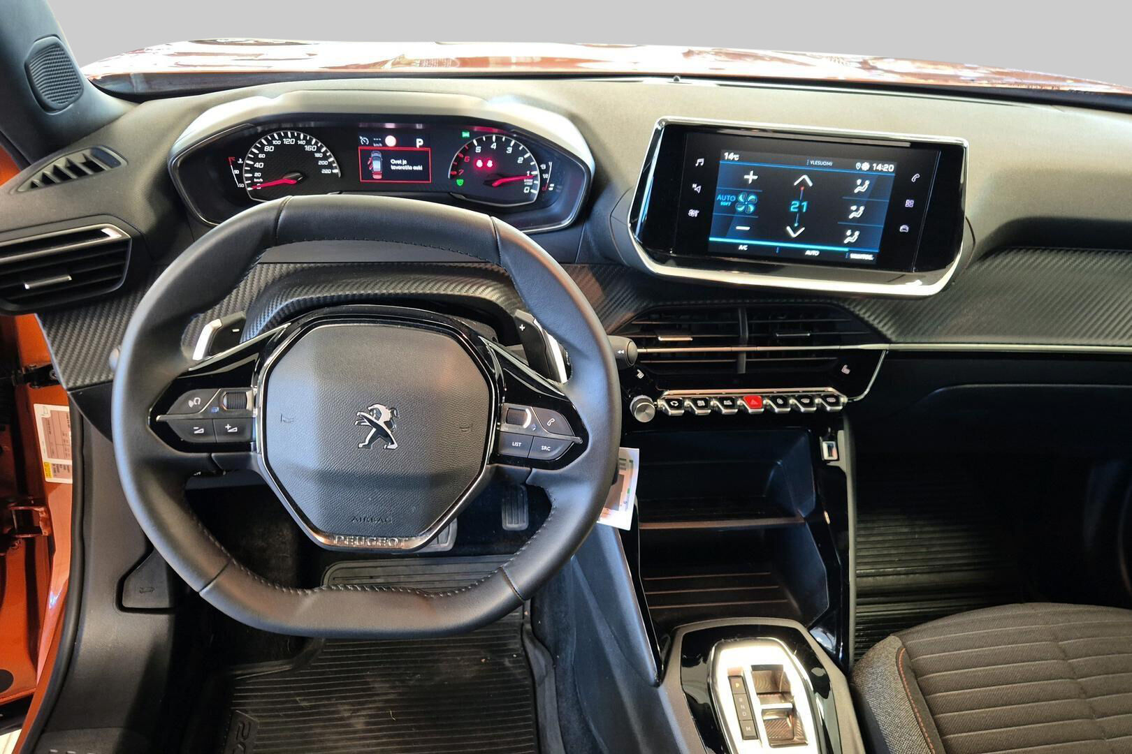 Peugeot 2008 iso kuva 10