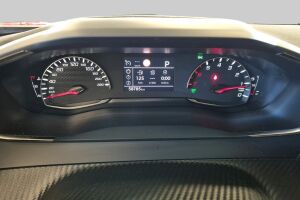 Peugeot 2008 esikatselu 25