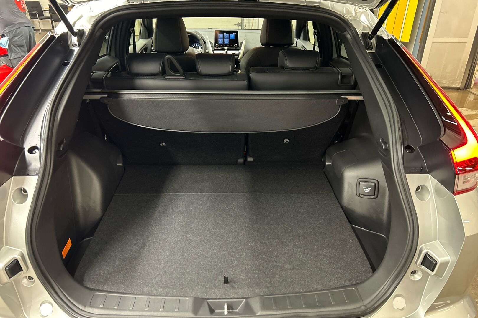 Mitsubishi Eclipse Cross iso kuva 9
