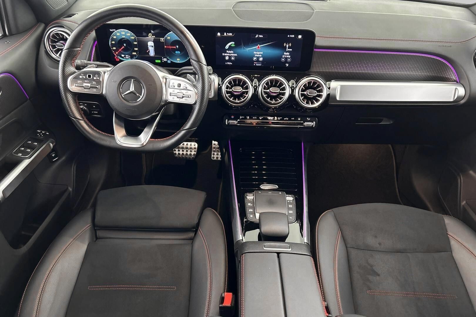 Mercedes-Benz EQB iso kuva 11