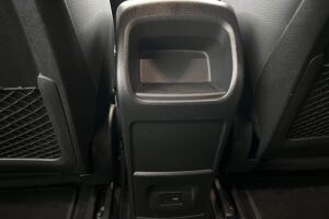 Mercedes-Benz EQB esikatselu 29