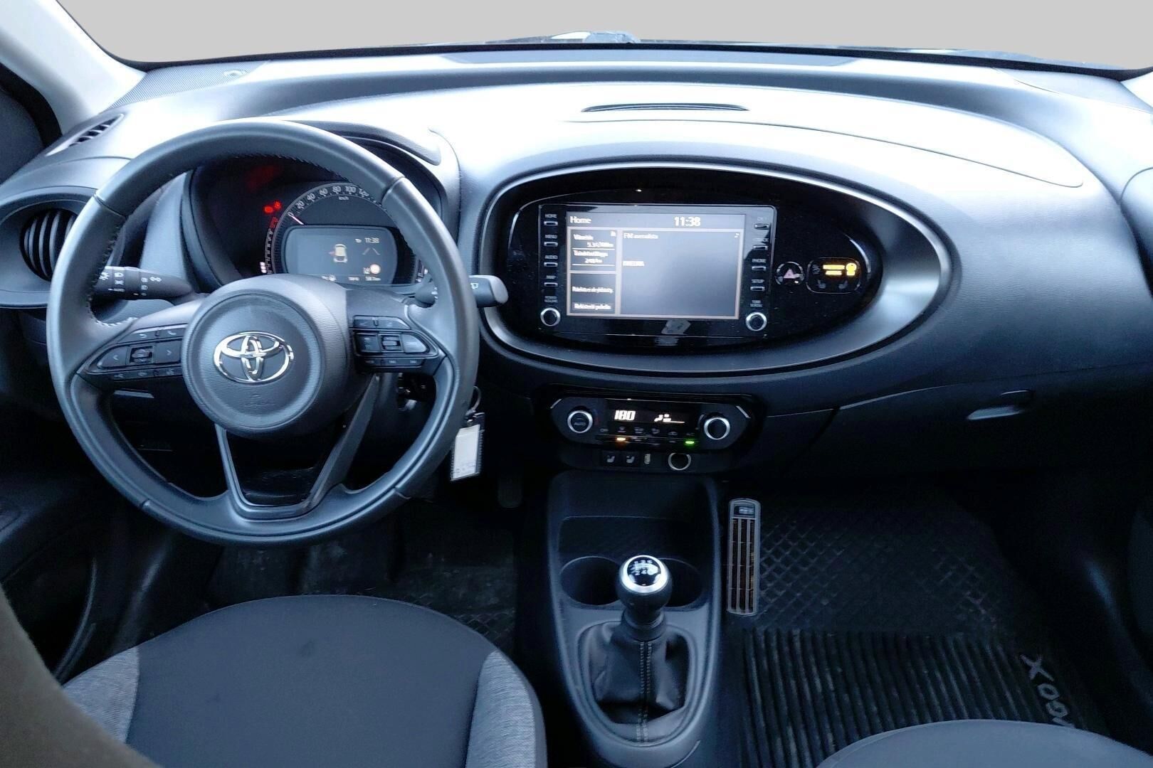 Toyota Aygo X iso kuva 1
