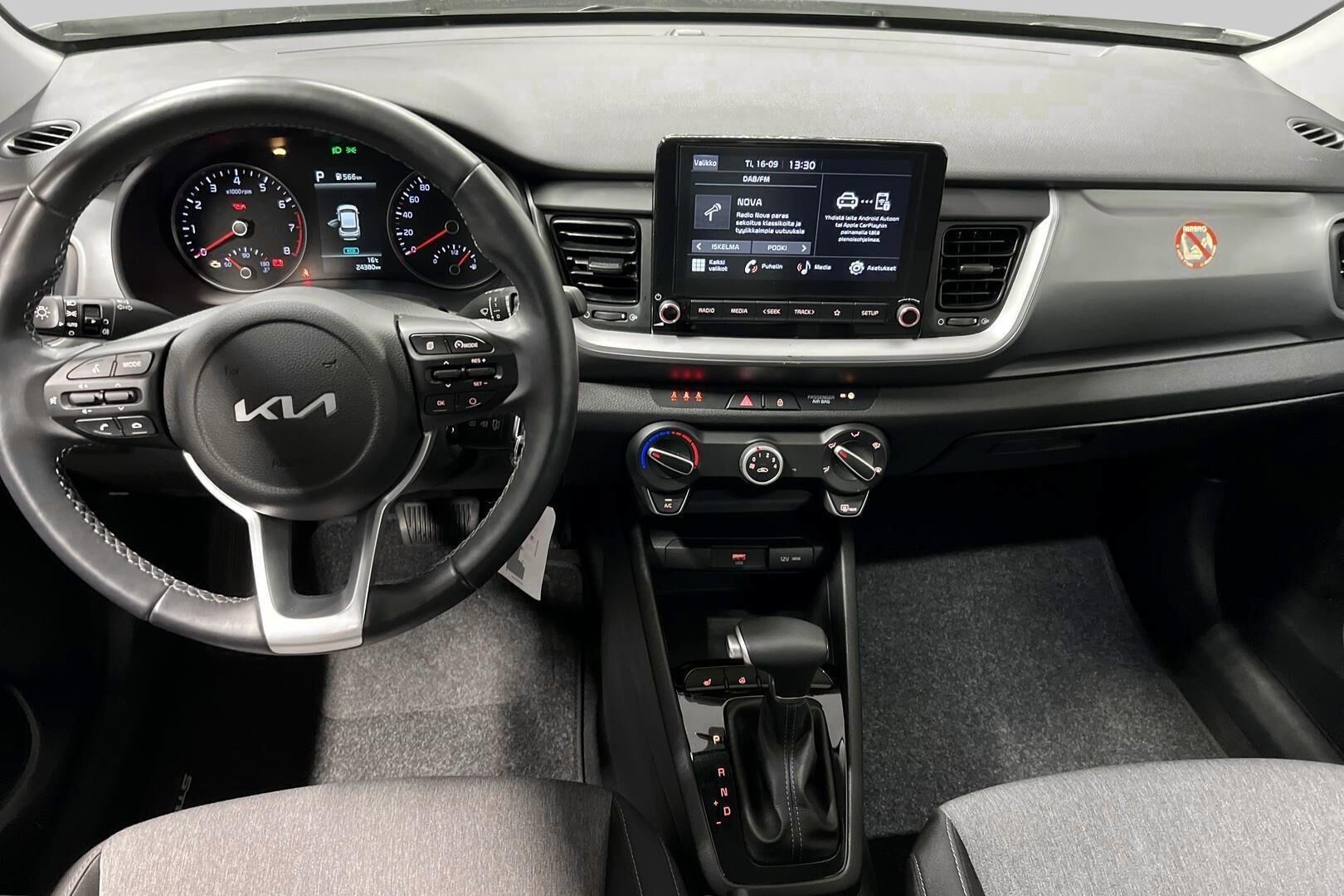 KIA Stonic iso kuva 11