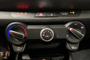 KIA Stonic esikatselu 15