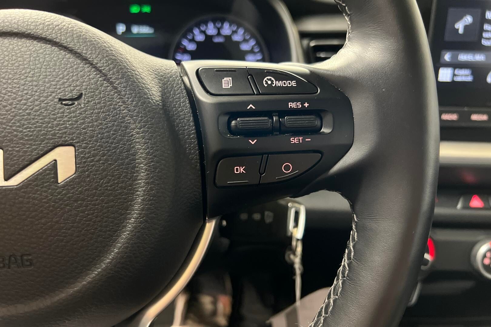 KIA Stonic iso kuva 18