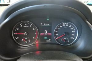 Kia Stonic esikatselu 14