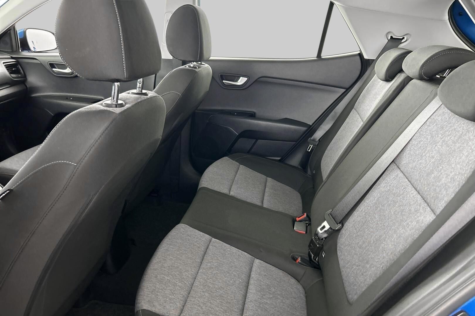 Kia Stonic iso kuva 10