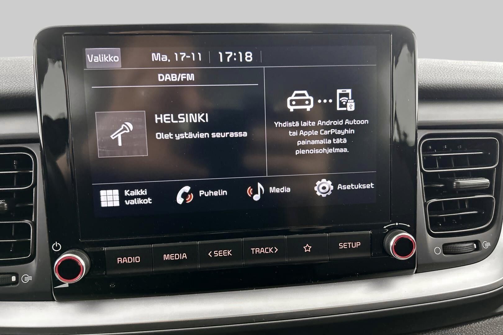 Kia Stonic iso kuva 16