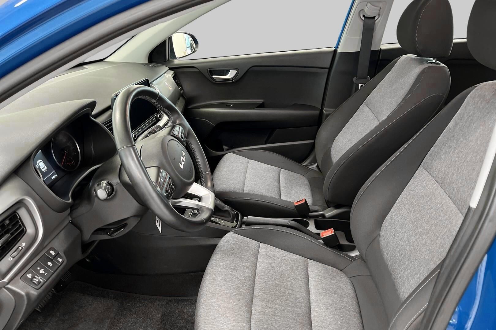 Kia Stonic iso kuva 22