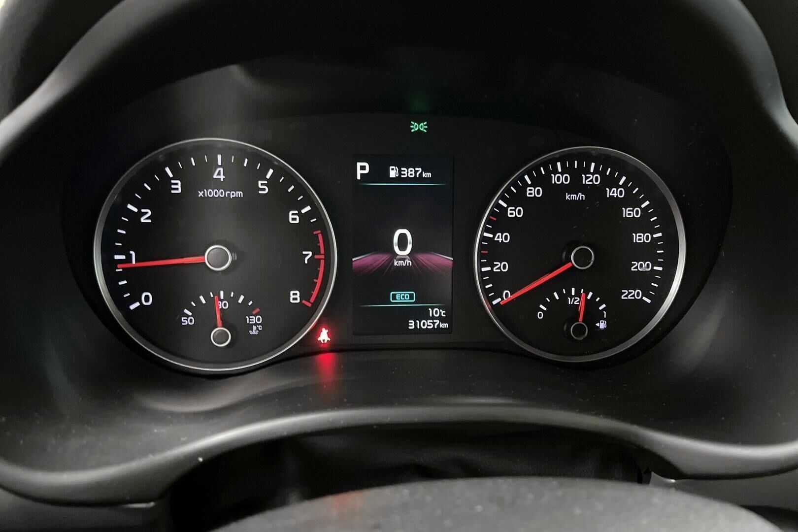 Kia Stonic iso kuva 14