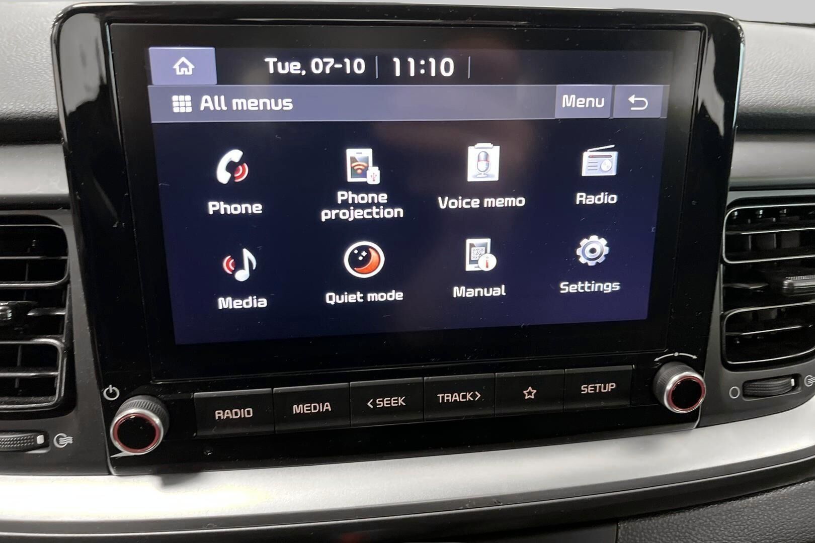 Kia Stonic iso kuva 15