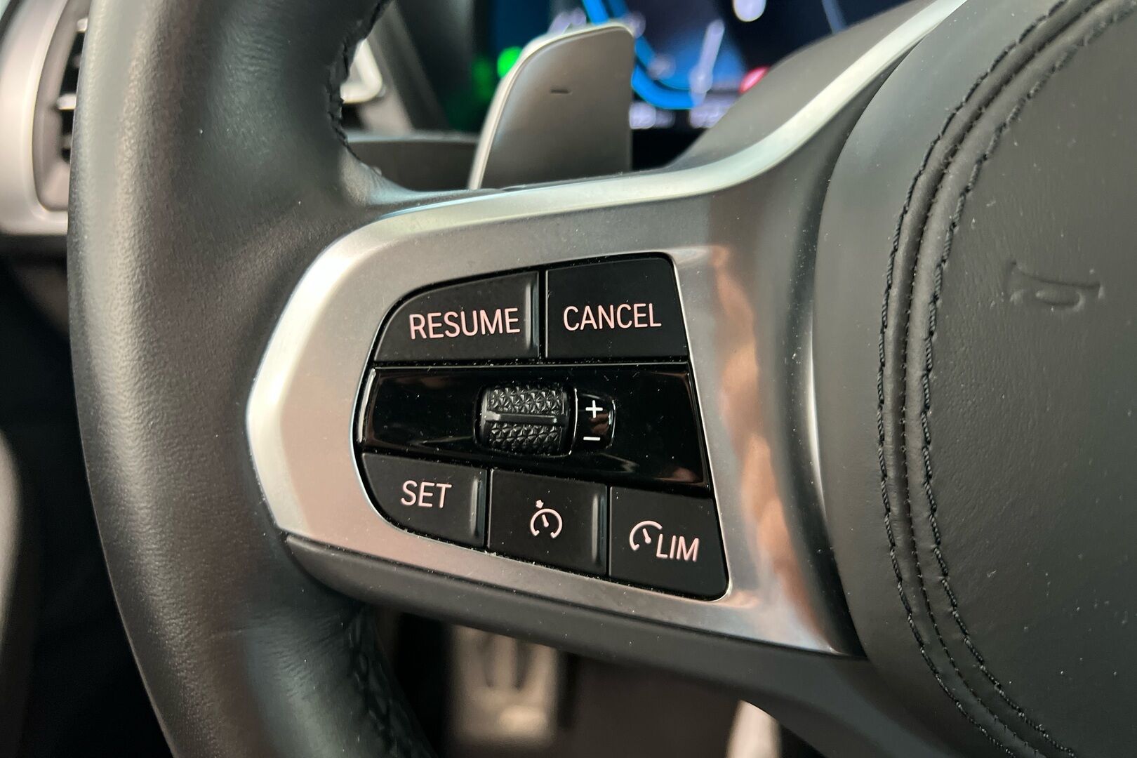BMW X3 iso kuva 13