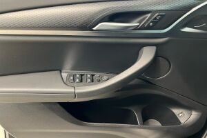 BMW X3 esikatselu 18