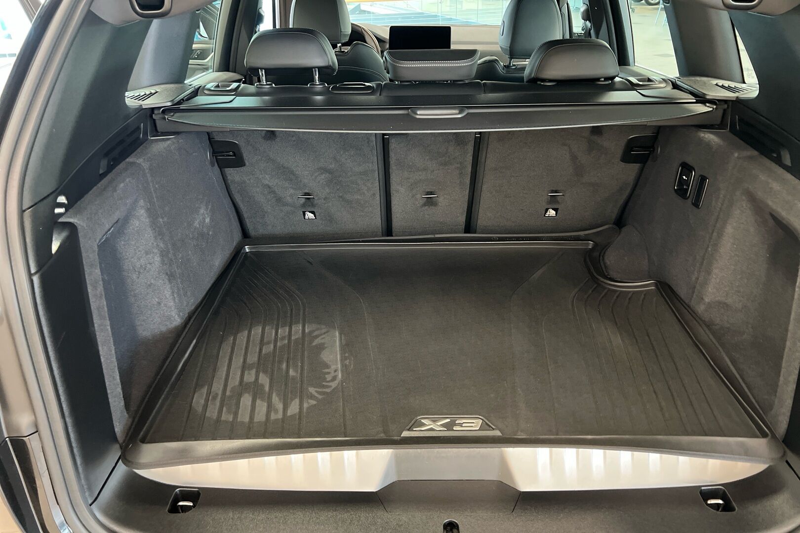 BMW X3 iso kuva 8