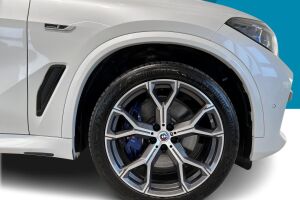 BMW X5 esikatselu 13