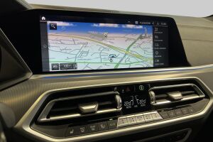 BMW X5 esikatselu 14