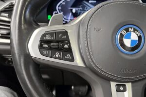 BMW X5 esikatselu 23