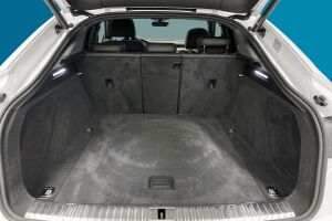 Audi Q8 e-tron esikatselu 12