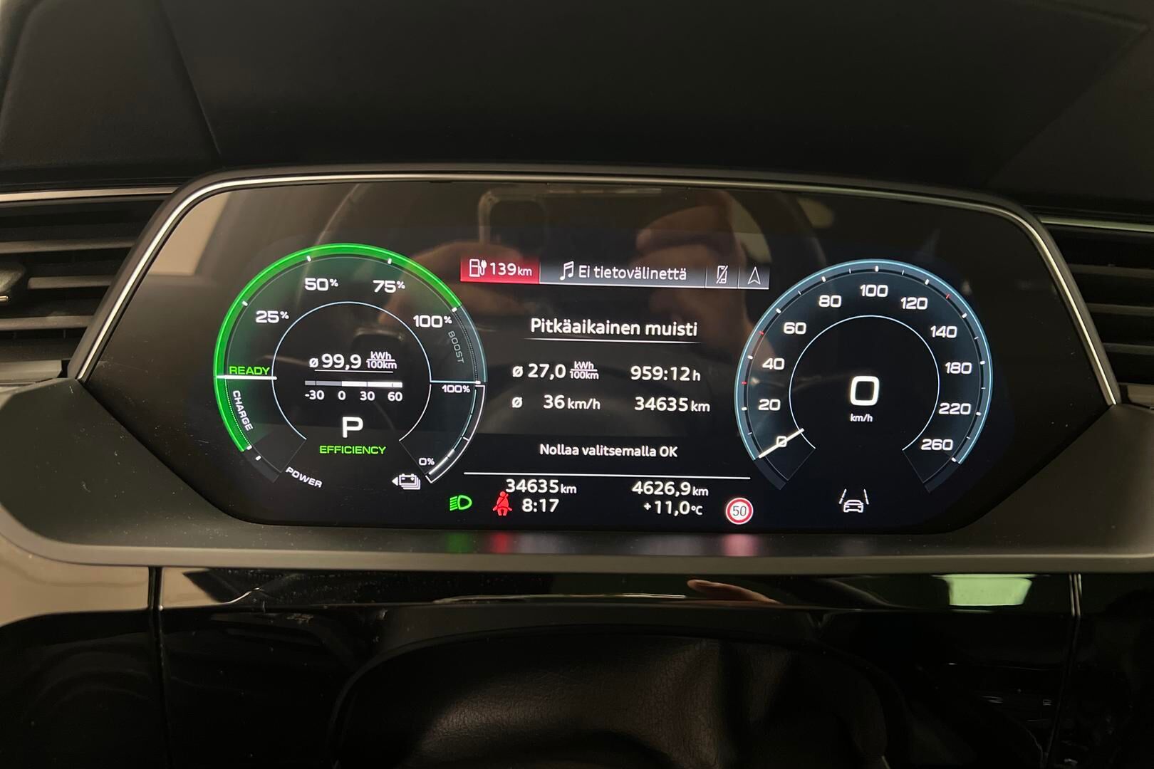 Audi Q8 e-tron iso kuva 14