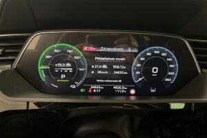 Audi Q8 e-tron esikatselu 14