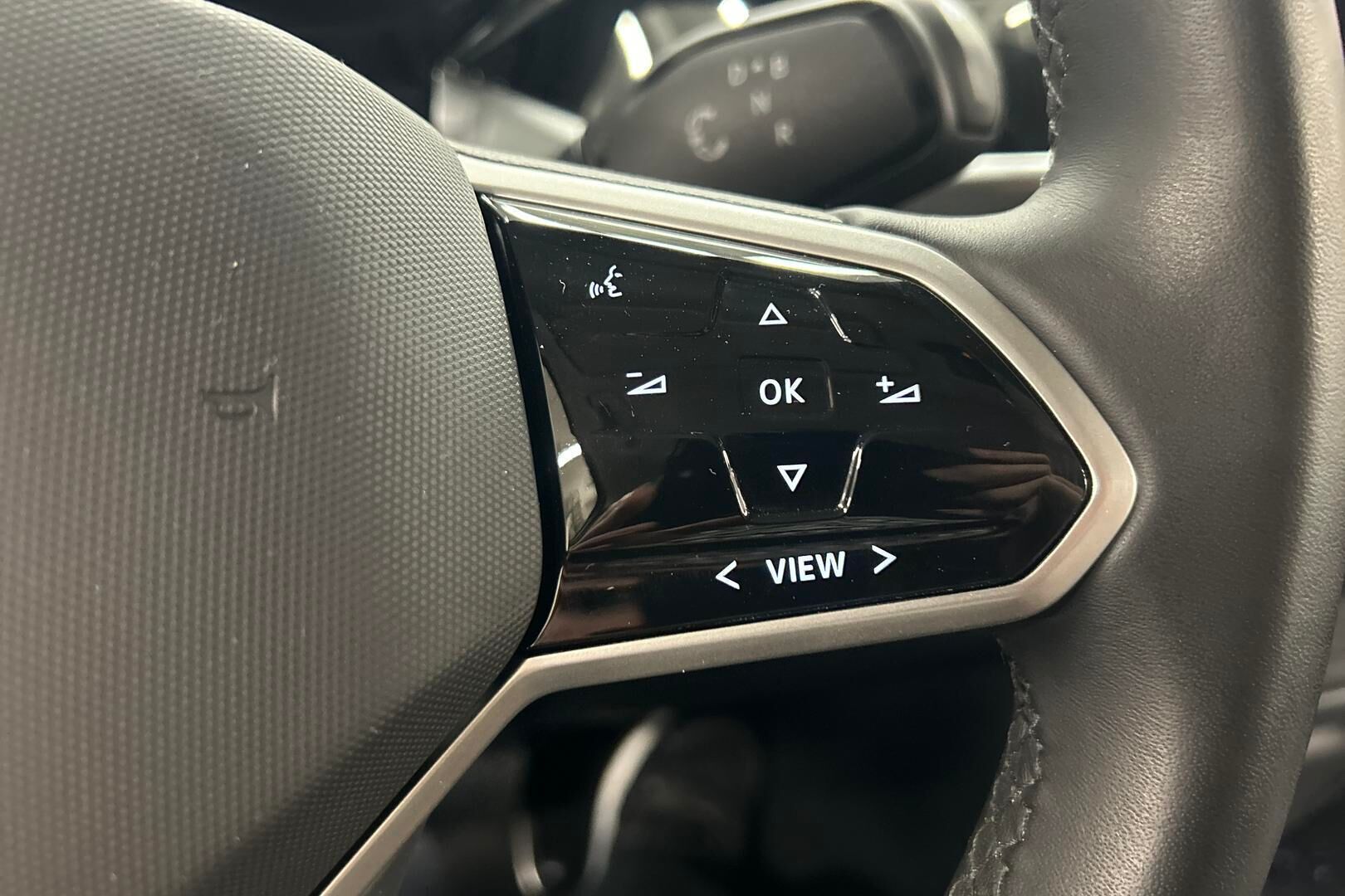 Volkswagen ID. Buzz iso kuva 17