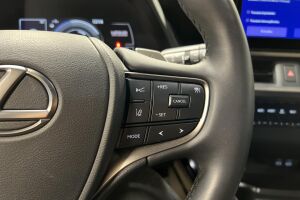 Lexus UX esikatselu 18