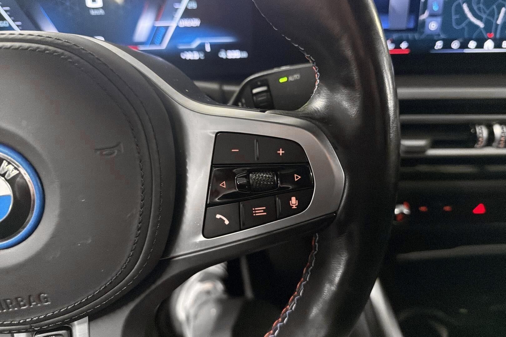 BMW I4 M50 iso kuva 12