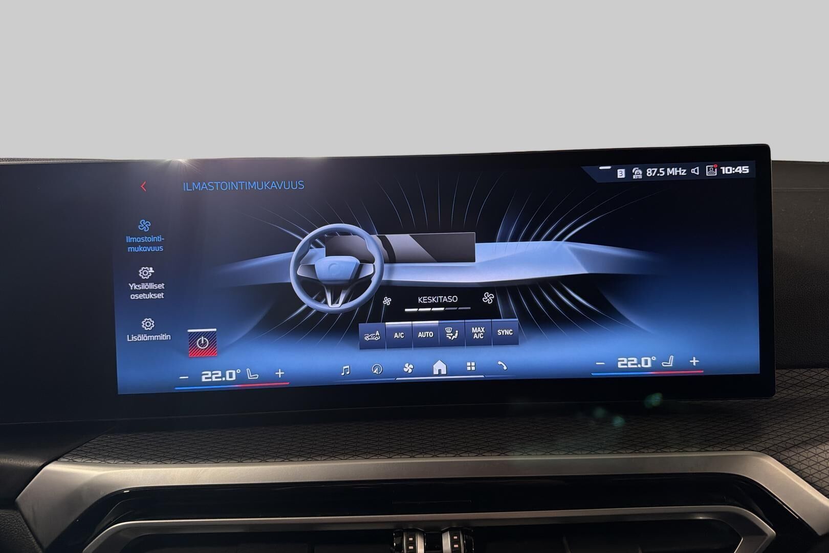 BMW I4 M50 iso kuva 33