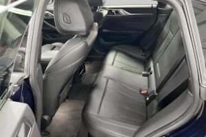 BMW i4 esikatselu 22