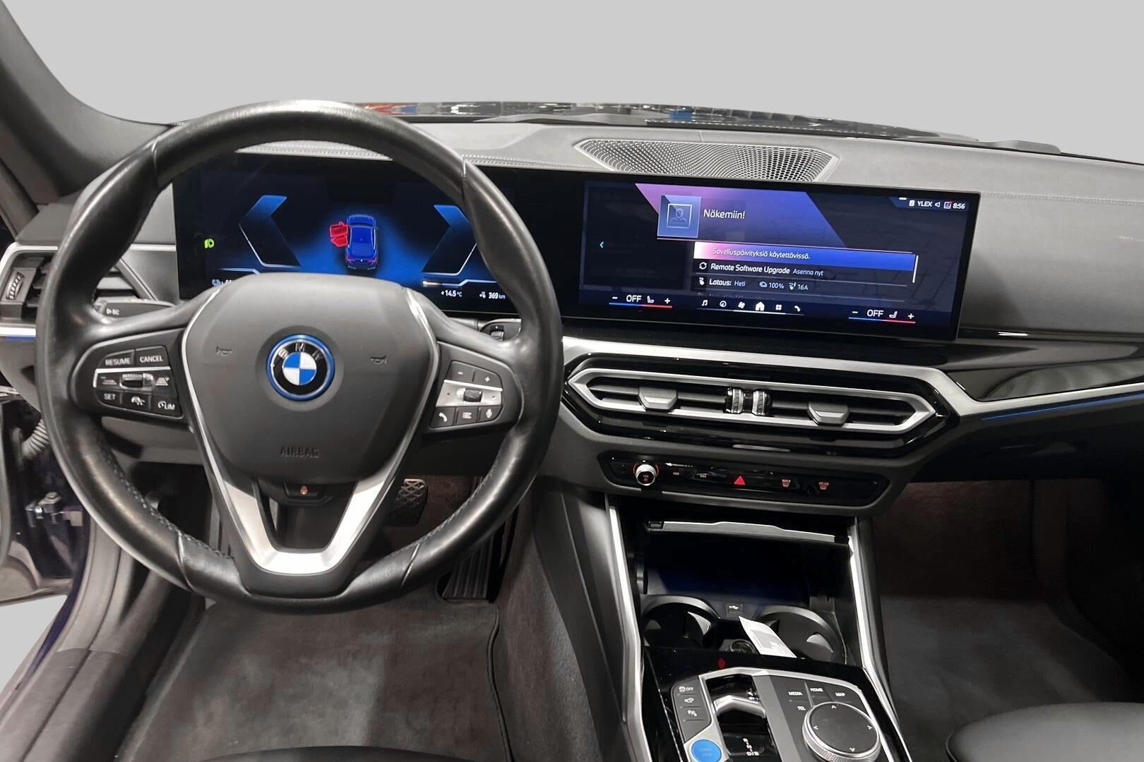 BMW i4 iso kuva 10