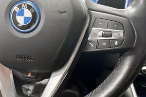 BMW i4 esikatselu 16