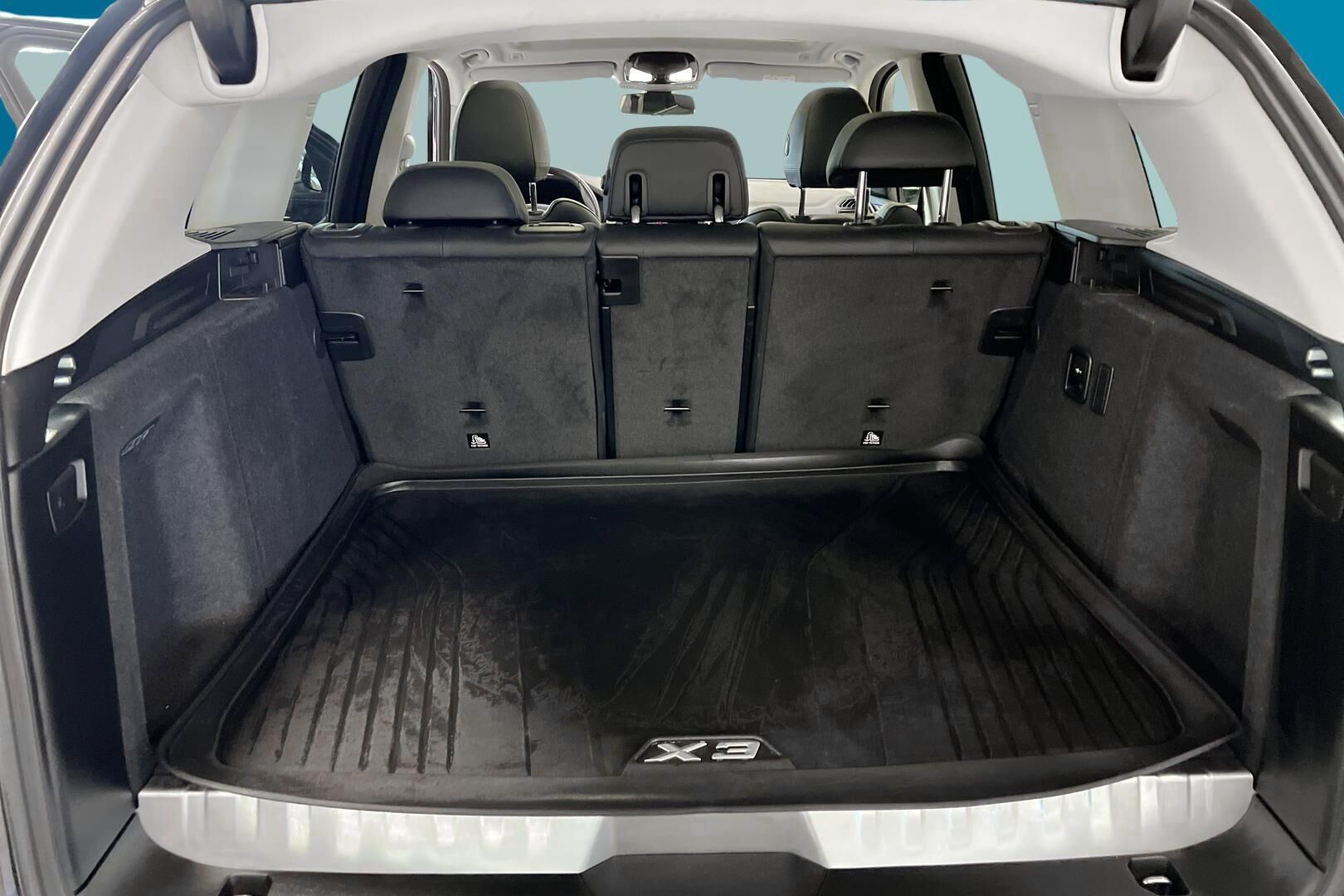 BMW X3 iso kuva 12